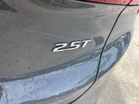 Used 2022 Hyundai Santa Fe Limited FWD image 8