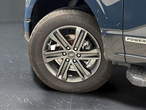 Used 2021 Ford F150 Lariat w/ Equipment Group 502A High image 45