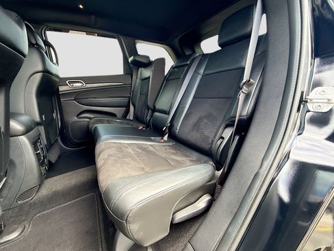 Used 2021 Jeep Grand Cherokee Laredo X RWD image 21