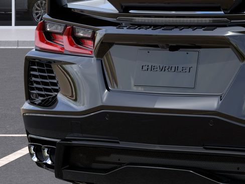 Used 2024 Chevrolet Corvette Stingray Premium Cpe w/ Z51 Performance Package RWD image 14