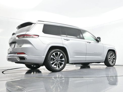 Used 2022 Jeep Grand Cherokee L Overland w/ Advanced Protech Group III AWD/4WD image 55