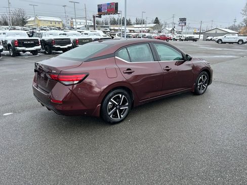 Used 2024 Nissan Sentra SV image 6