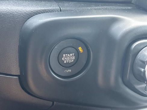 Used 2023 Jeep Wrangler Unlimited w/ Sun & Screen Package AWD/4WD image 36