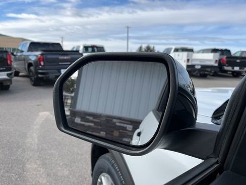 Used 2023 Ford Explorer Limited AWD/4WD image 28