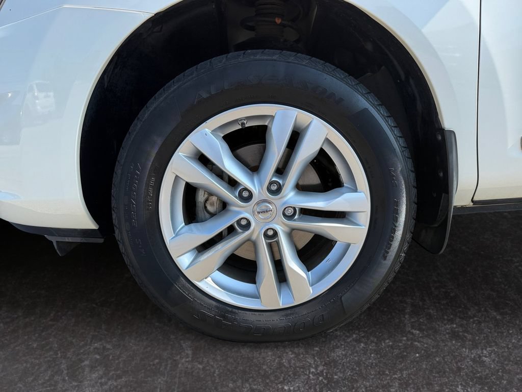 Used 2015 Nissan Rogue S w/ Convenience Package FWD image 9