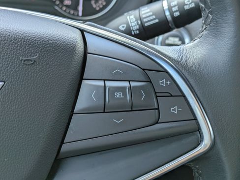Used 2023 Cadillac XT5 Luxury FWD image 22