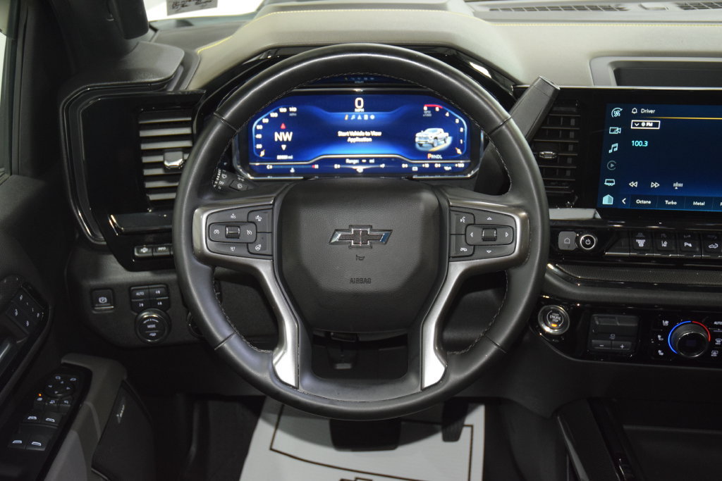 Used 2024 Chevrolet Silverado 2500 ZR2 w/ Technology Package AWD/4WD image 36