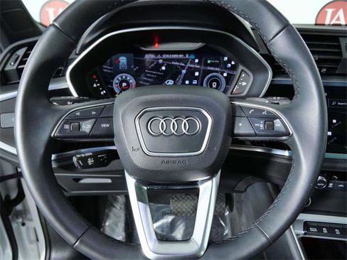 Certified 2024 Audi Q3 2.0T Premium Plus w/ Premium Plus Package image 21