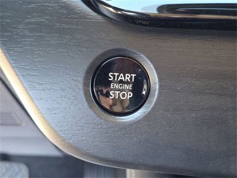 New 2025 Nissan Murano SL image 49