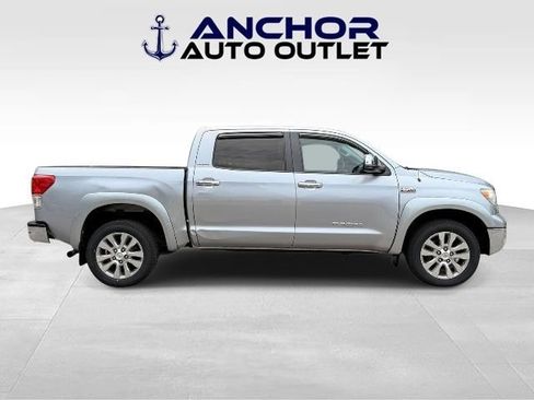 Used 2012 Toyota Tundra Limited w/ Platinum Pkg AWD/4WD image 9