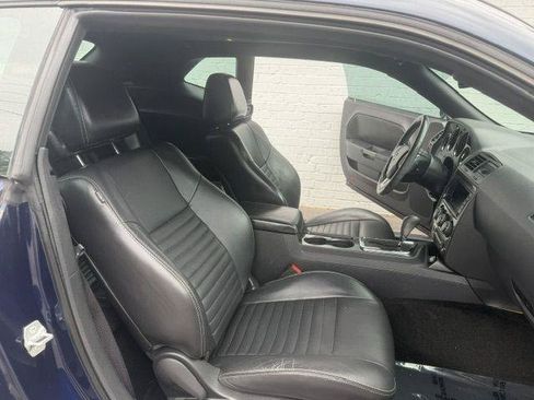 Used 2014 Dodge Challenger SXT Plus RWD image 11