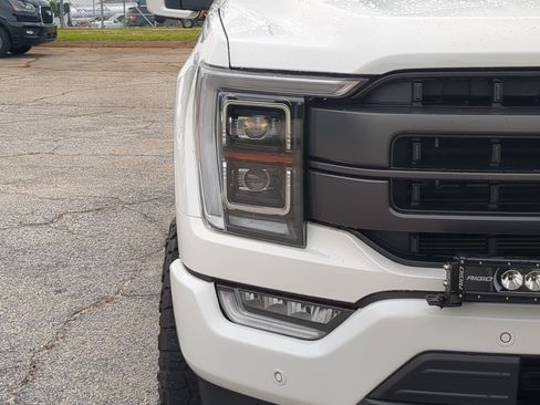 Used 2022 Ford F150 Lariat w/ Equipment Group 502A High AWD/4WD image 8