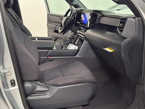 New 2026 Toyota Tundra SR image 18