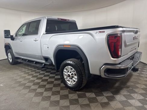 Used 2023 GMC Sierra 2500 SLE w/ SLE Convenience Package image 6