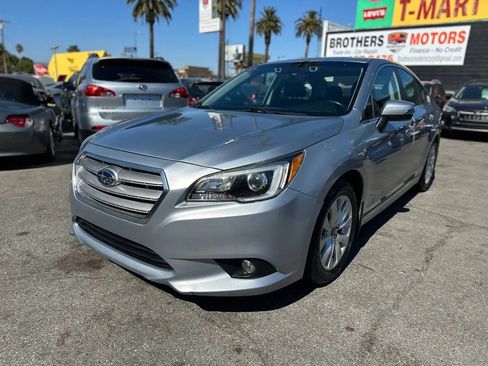 Used 2017 Subaru Legacy 2.5i Premium image 6