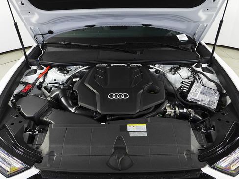 Used 2025 Audi A6 Premium Plus image 6