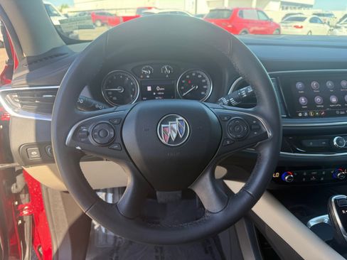 Used 2020 Buick Enclave Essence w/ Sound and Sites Package image 12