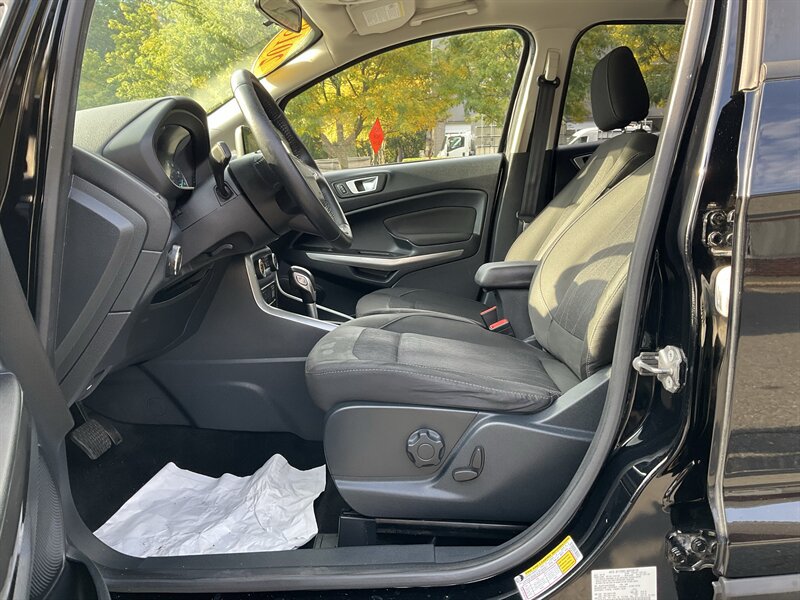 Used 2018 Ford EcoSport SE AWD/4WD image 16
