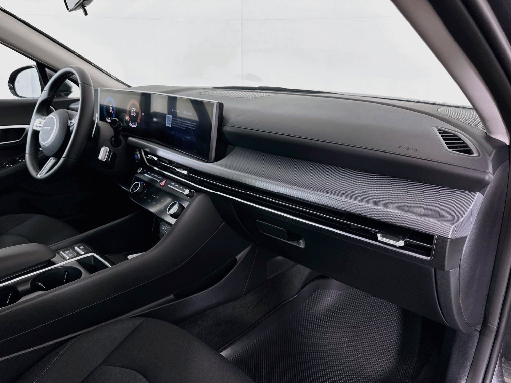 Certified 2026 Hyundai Sonata SEL FWD image 27