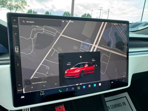 Used 2022 Tesla Model S Plaid AWD/4WD image 12