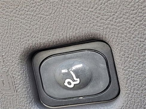 Certified 2022 Lincoln Nautilus Reserve w/ Equipment Group 201A image 30