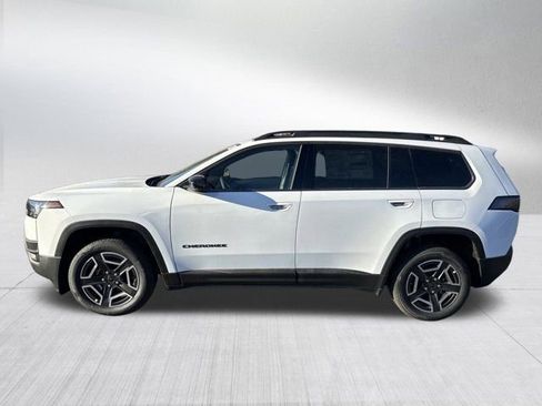 New 2026 Jeep Cherokee Laredo image 8