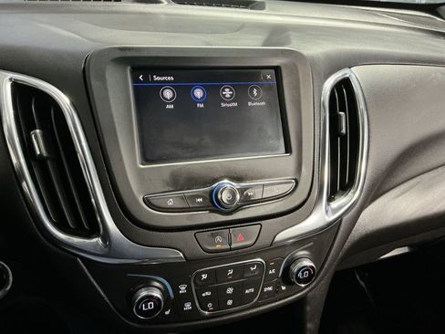 Used 2023 Chevrolet Equinox LT FWD image 19