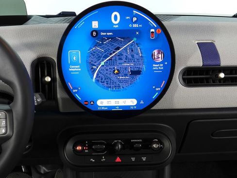 Certified 2025 MINI Cooper 4-Door Hardtop image 26