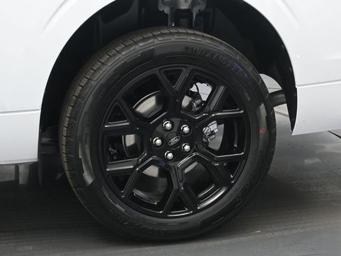 New 2025 Ford Maverick Lobo image 22