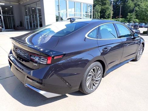New 2025 Hyundai Sonata SEL image 22