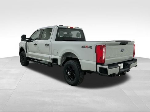 New 2026 Ford F250 XL w/ STX Appearance Package AWD/4WD image 3