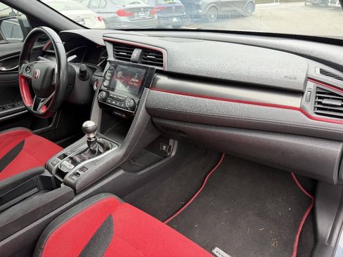 Used 2019 Honda Civic Type R image 16