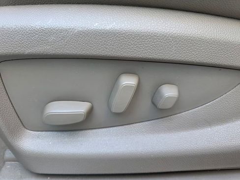 Used 2019 GMC Yukon XL SLT image 10