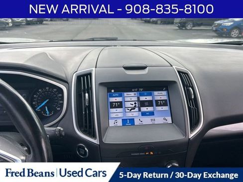 Used 2019 Ford Edge SEL AWD/4WD image 15