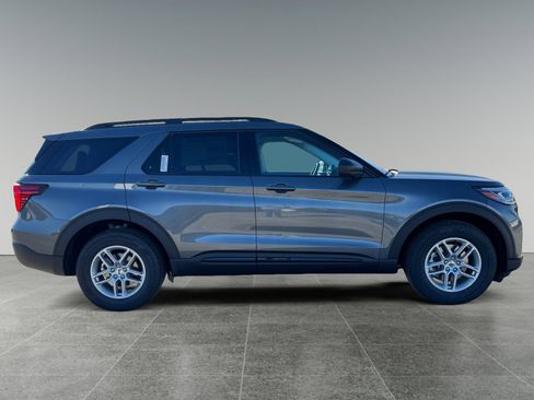 New 2026 Ford Explorer Active image 6
