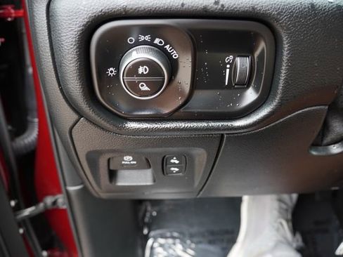 Certified 2020 RAM 1500 Big Horn AWD/4WD image 23
