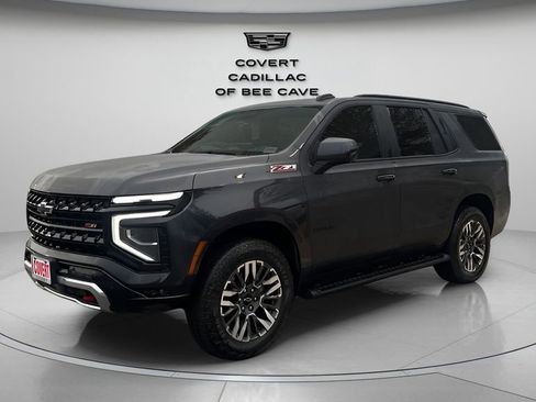 Used 2025 Chevrolet Tahoe Z71 image 3