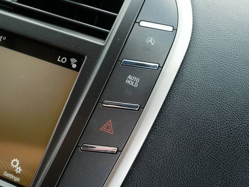 Used 2018 Lincoln MKC Premiere FWD image 34