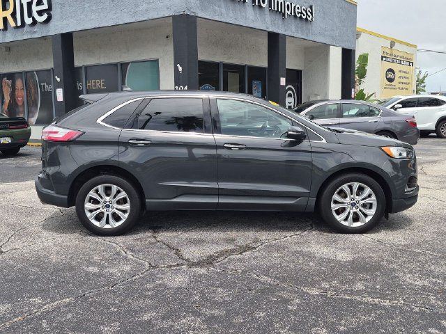 Used 2021 Ford Edge Titanium w/ Cargo Accessory Package AWD/4WD image 4
