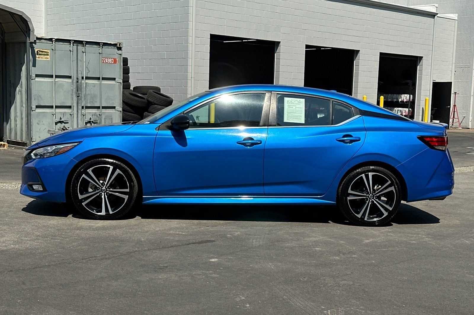Used 2022 Nissan Sentra SR FWD image 7