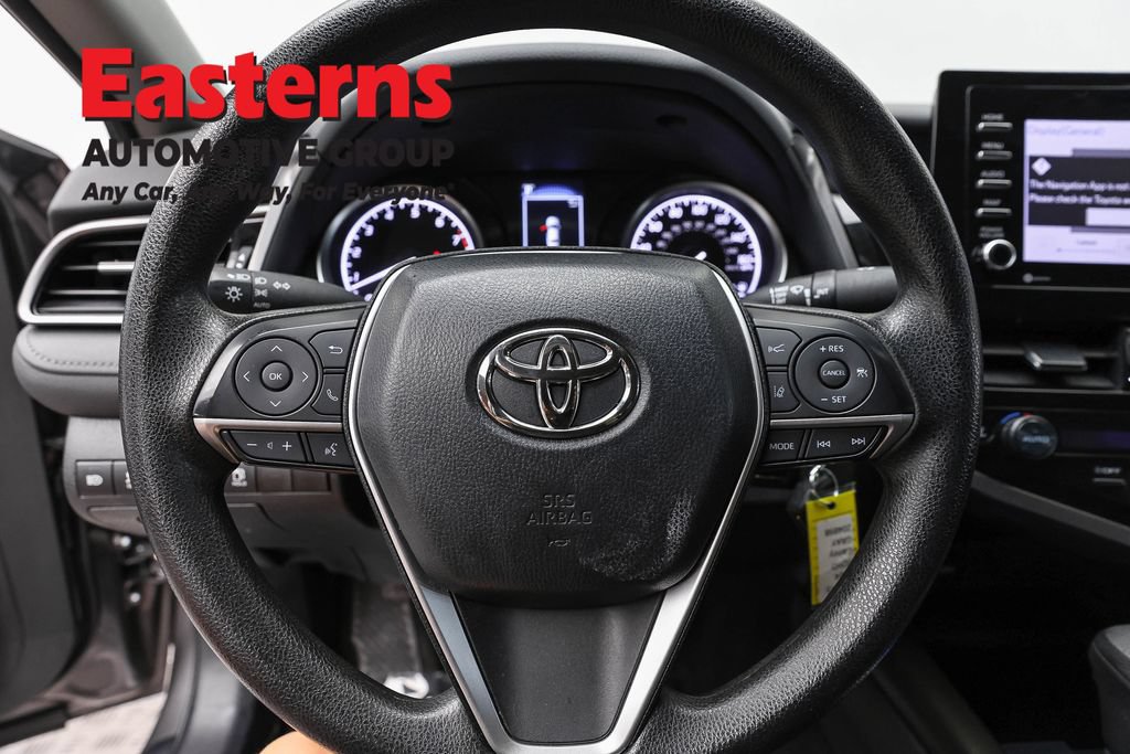 Used 2024 Toyota Camry LE FWD image 11