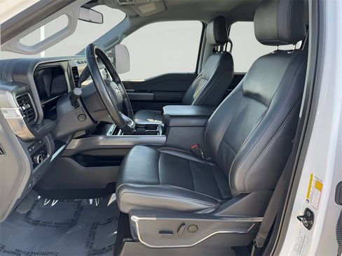 Used 2024 Ford F250 Lariat image 10