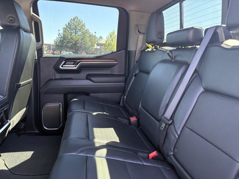 Used 2025 GMC Sierra 1500 Denali AWD/4WD image 13