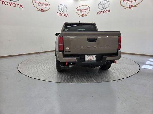 New 2026 Toyota Tacoma TRD Off-Road image 7