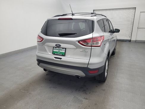Used 2016 Ford Escape SE w/ Equipment Group 201A image 7