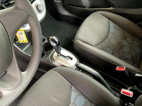 Used 2018 Chevrolet Spark LS FWD image 17