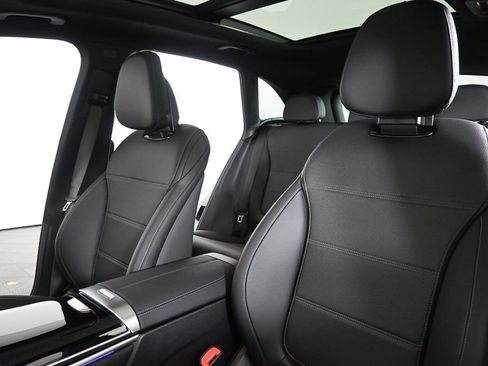 New 2026 Mercedes-Benz GLC 300 image 5