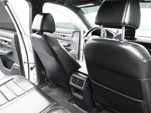 Certified 2025 Honda CR-V Sport-L image 14