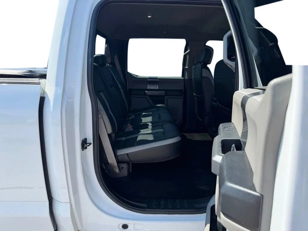 Used 2018 Ford F150 XLT w/ Equipment Group 302A Luxury AWD/4WD image 31