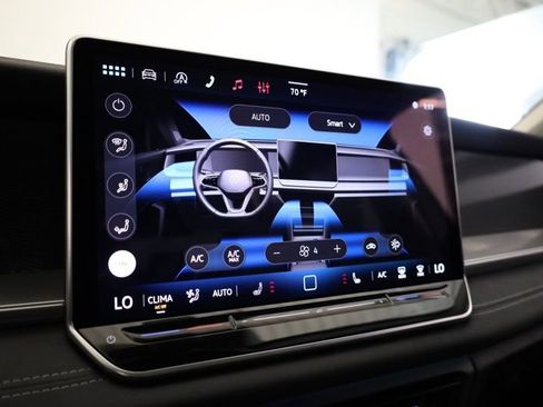 New 2026 Volkswagen Tiguan SE AWD/4WD image 19